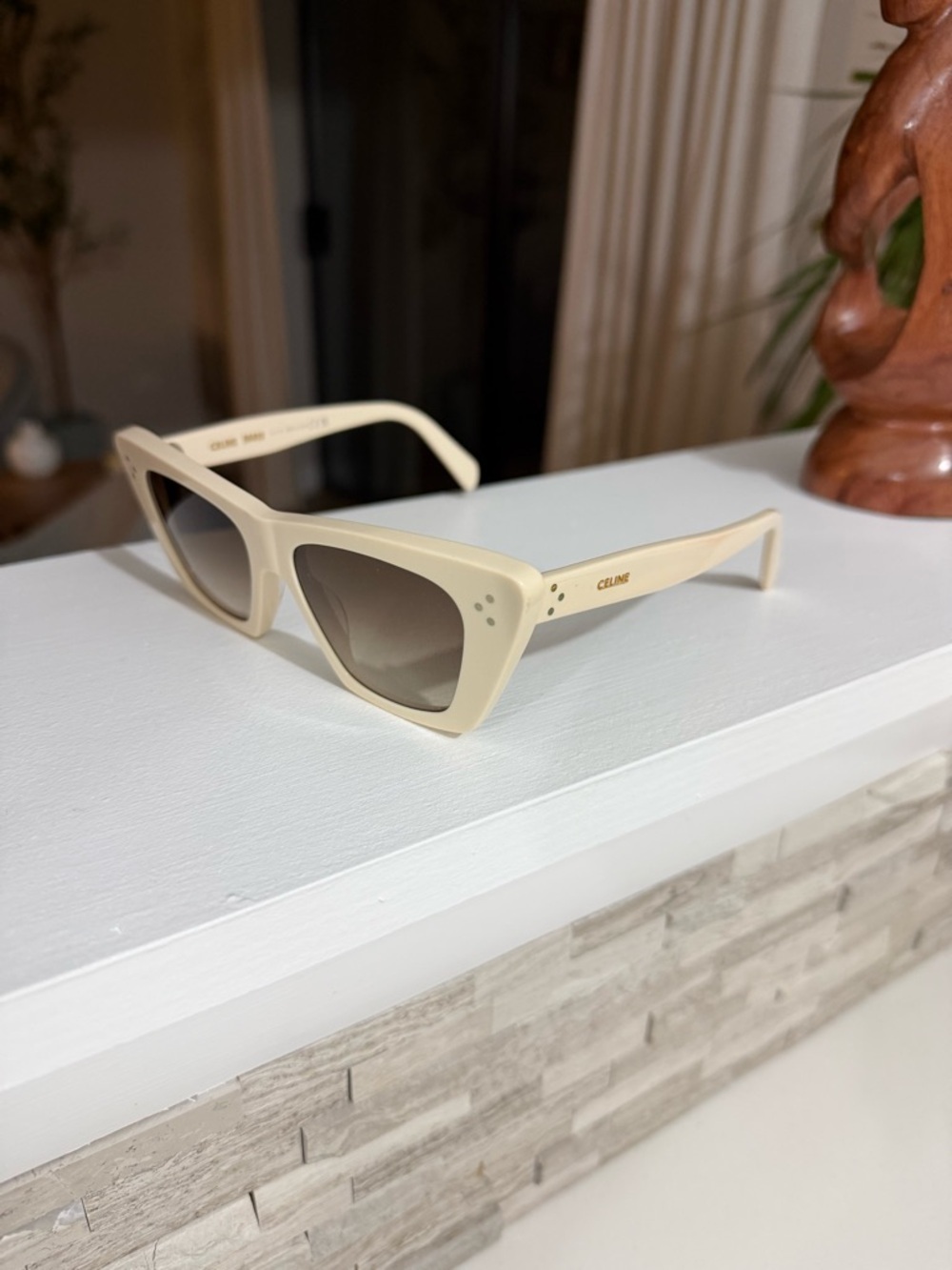 Celine Cream Sunglasses - Picture 4 of 4